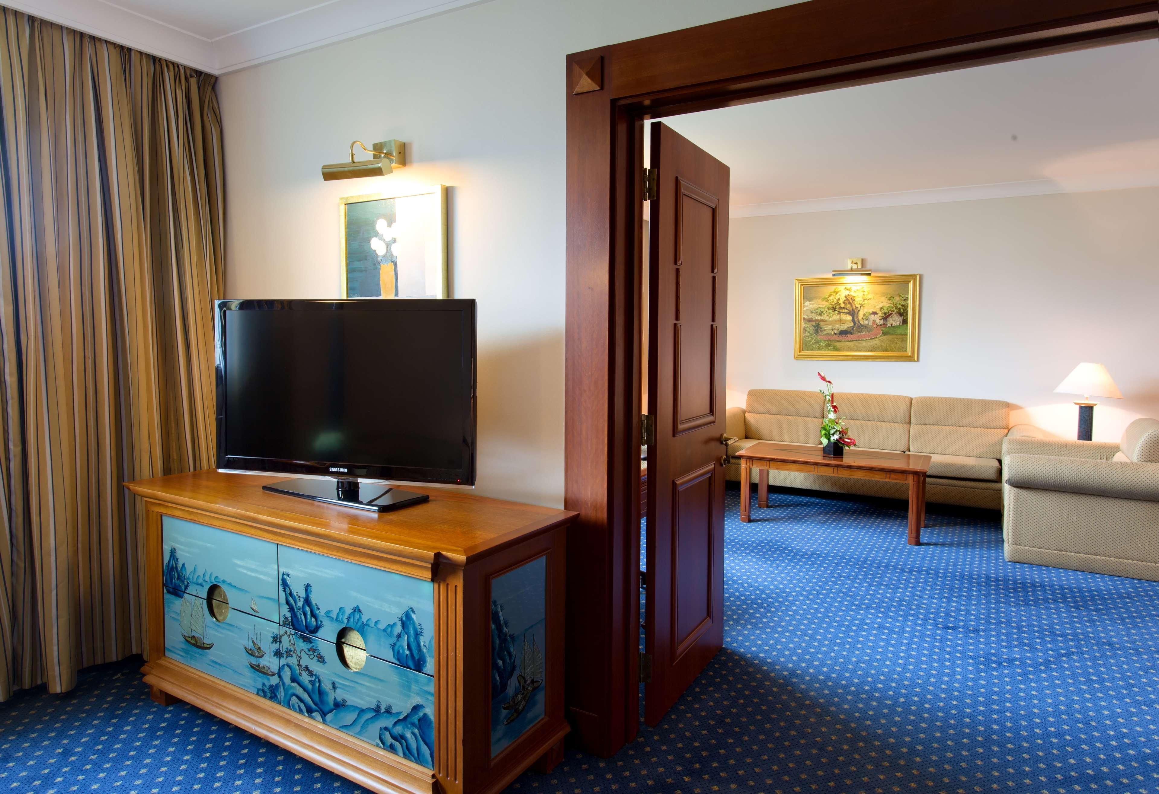 Hilton Hanoi Opera Eksteriør billede