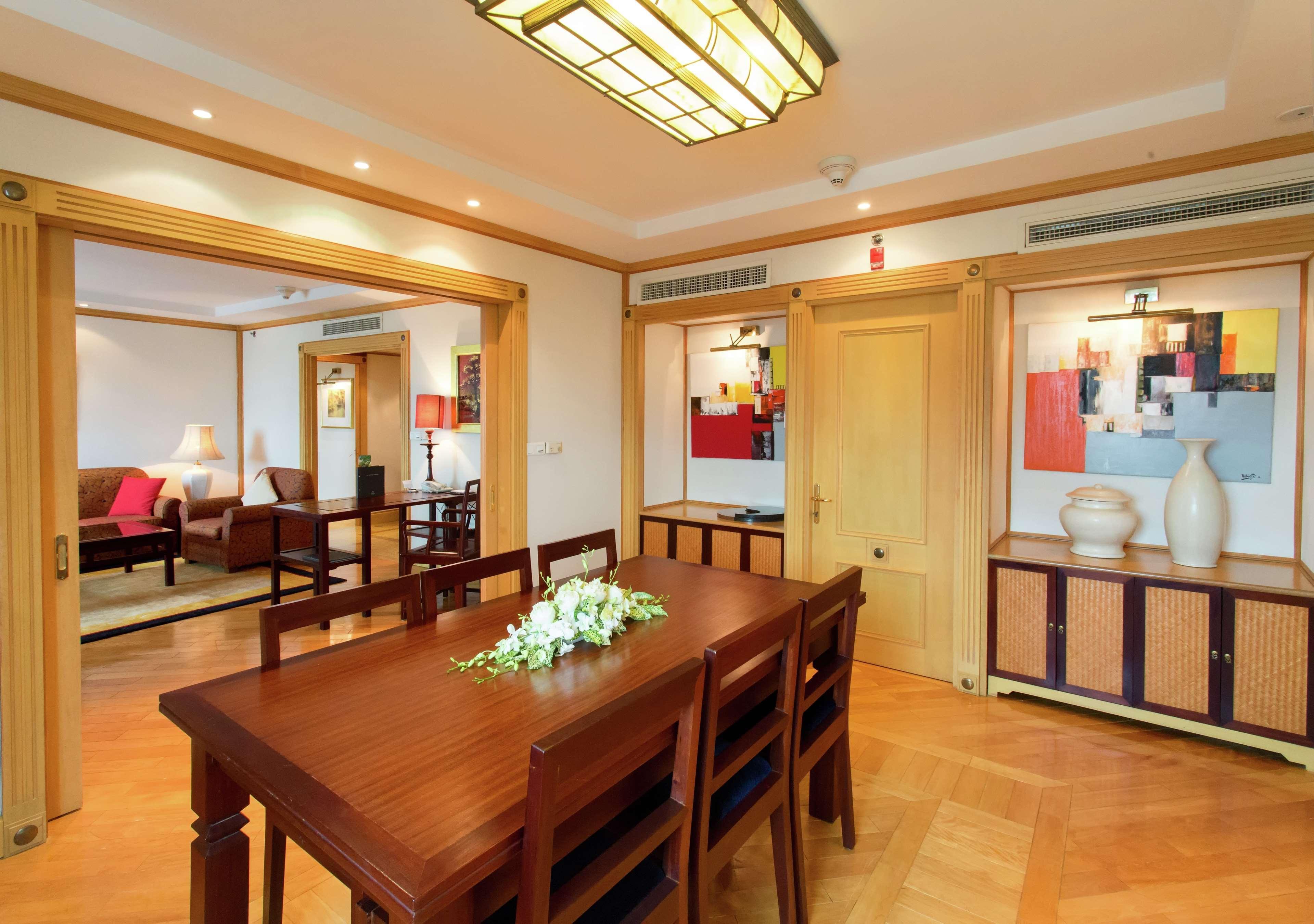 Hilton Hanoi Opera Eksteriør billede