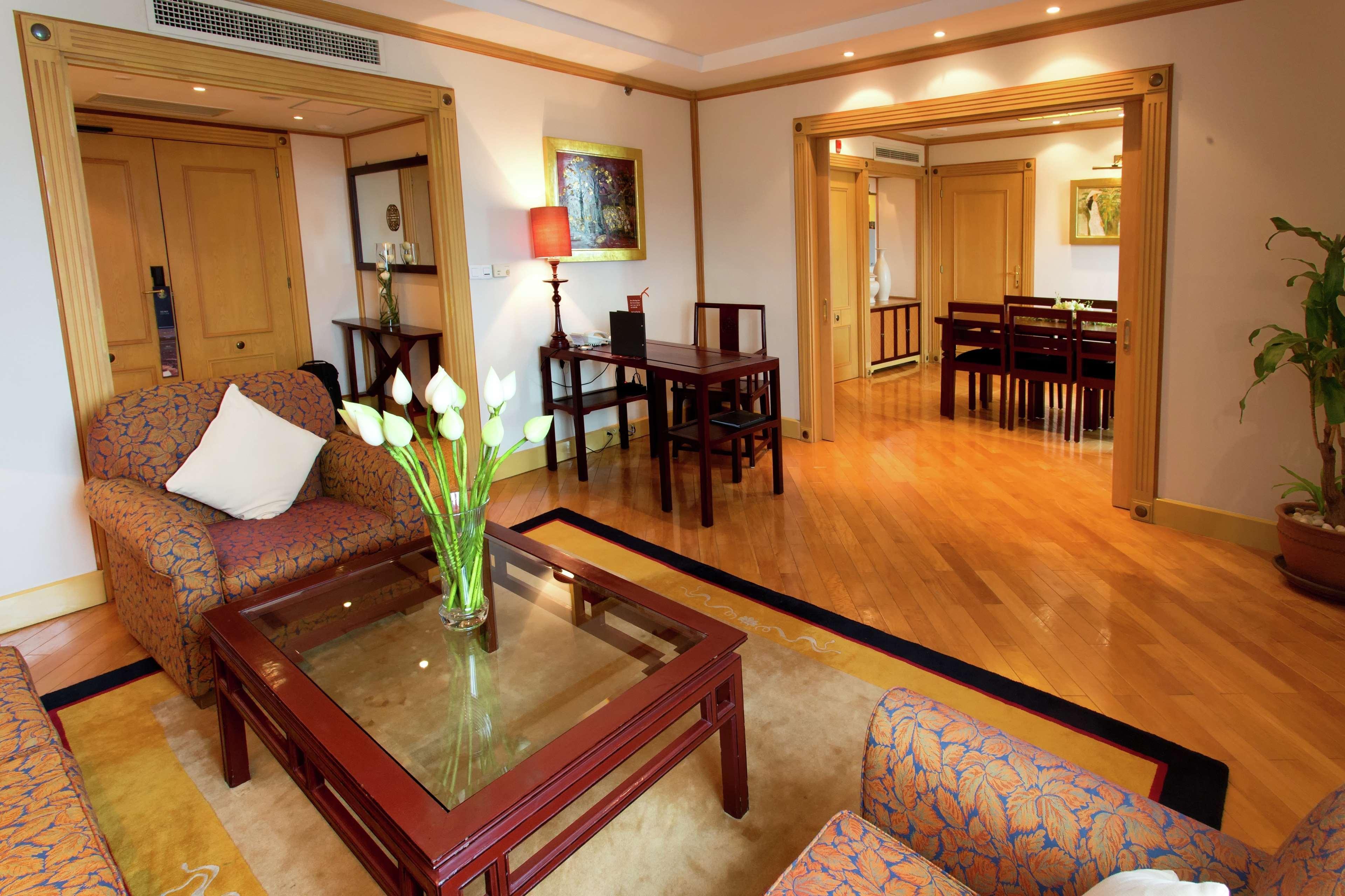 Hilton Hanoi Opera Eksteriør billede